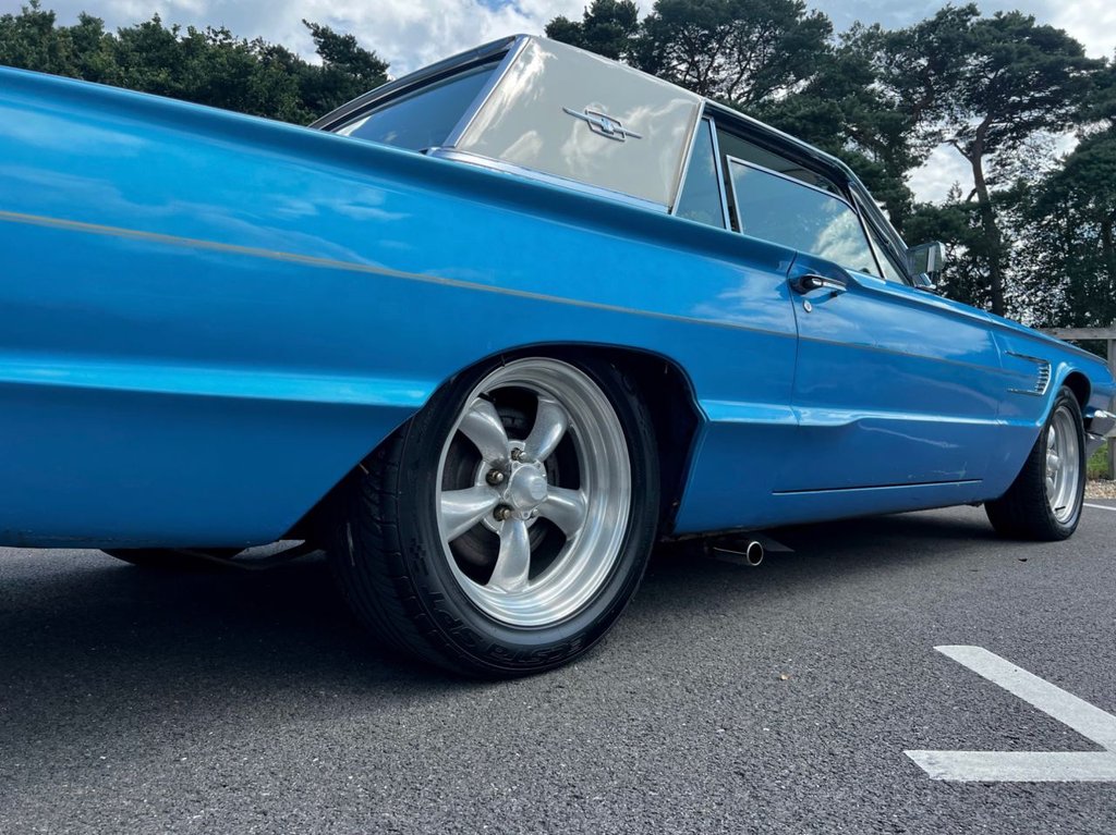 USED 1965 FORD THUNDERBIRD V8 6.4 390ci // 4th Gen // Px swap 