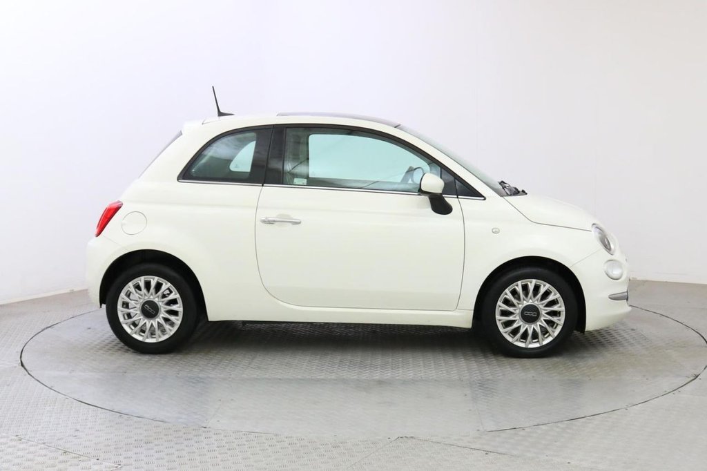 USED 2017 17 FIAT 500 1.2 LOUNGE 3d  