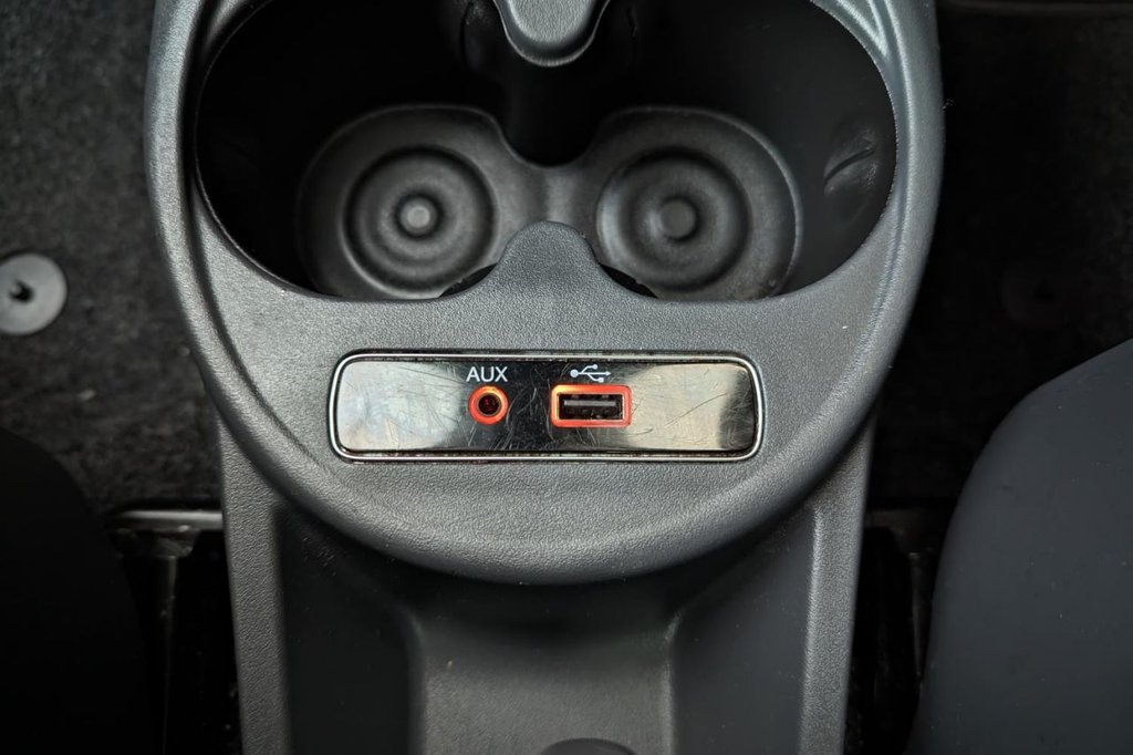 USED 2017 17 FIAT 500 1.2 LOUNGE 3d  
