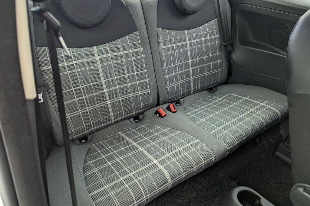 USED 2017 17 FIAT 500 1.2 LOUNGE 3d  
