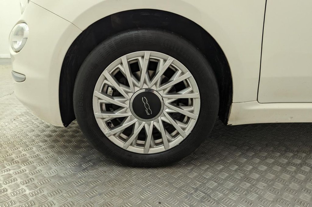 USED 2017 17 FIAT 500 1.2 LOUNGE 3d  