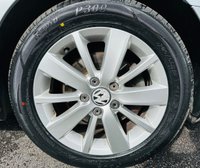 USED 2011 11 VOLKSWAGEN GOLF 2.0 MATCH TDI DSG 5d 138 BHP DSG GEARBOX AIR CONDITIONING DAB RADIO BLUETOOTH