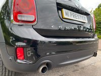 USED 2017 17 MINI COUNTRYMAN 2.0 COOPER S ALL4 5d 189 BHP SATNAV-LEATHER-HTD SEATS-FSH