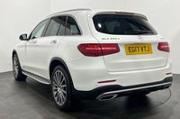 USED 2017 17 MERCEDES-BENZ GLC-CLASS 2.1 GLC 250 D 4MATIC AMG LINE PREMIUM PLUS 5d 201 BHP Striking High Gloss Polar White, Full Black Leather, Panoramic Electric Glass Slide Roof, 20" AMG Alloy Wheels