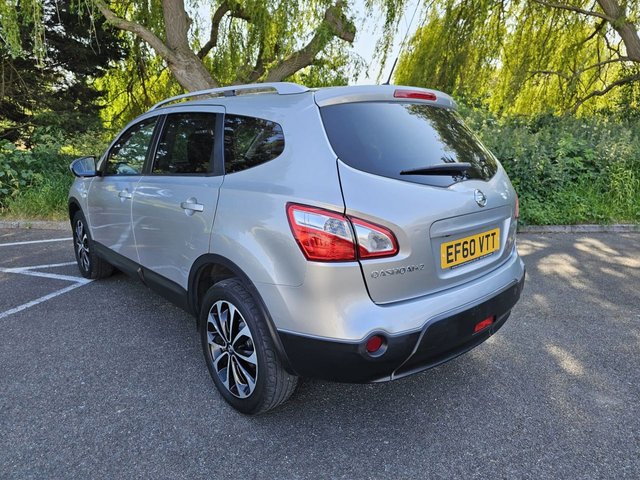 View our NISSAN QASHQAI+2