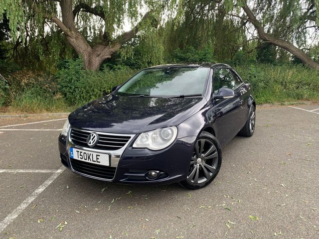 View our VOLKSWAGEN EOS