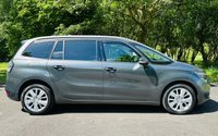 USED 2014 14 CITROEN C4 GRAND PICASSO 1.6 E-HDI AIRDREAM EXCLUSIVE PLUS ETG6 5d 113 BHP &pound;20 ROAD TAX PANORAMIC SUNROOF SATELLITE NAVIGATION REAR PARKING CAMERA