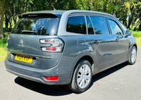USED 2014 14 CITROEN C4 GRAND PICASSO 1.6 E-HDI AIRDREAM EXCLUSIVE PLUS ETG6 5d 113 BHP &pound;20 ROAD TAX PANORAMIC SUNROOF SATELLITE NAVIGATION REAR PARKING CAMERA
