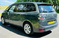 USED 2014 14 CITROEN C4 GRAND PICASSO 1.6 E-HDI AIRDREAM EXCLUSIVE PLUS ETG6 5d 113 BHP &pound;20 ROAD TAX PANORAMIC SUNROOF SATELLITE NAVIGATION REAR PARKING CAMERA