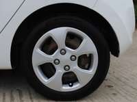 USED 2013 13 KIA PICANTO 1.0 1 5d 68 BHP www.suffolkcarcentre.co.uk - Located at Ilketshall