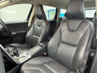 USED 2012 12 VOLVO XC60 2.4 D3 SE SUV 5dr Diesel Geartronic AWD Euro 5 (163 ps) P.Sensors, Sat Nav, Bluetooth