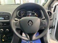 USED 2015 15 RENAULT CLIO 1.2 16V Expression + Hatchback 5dr Petrol Manual Euro 5 (75 ps) Bluetooth, Cruise, Air Con
