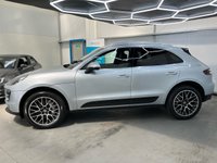 USED 2015 15 PORSCHE MACAN 3.0 TD V6 S SUV 5dr Diesel PDK 4WD Euro 6 (s/s) (258 ps) Pan Roof, &pound;23k Extras, Sat Nav