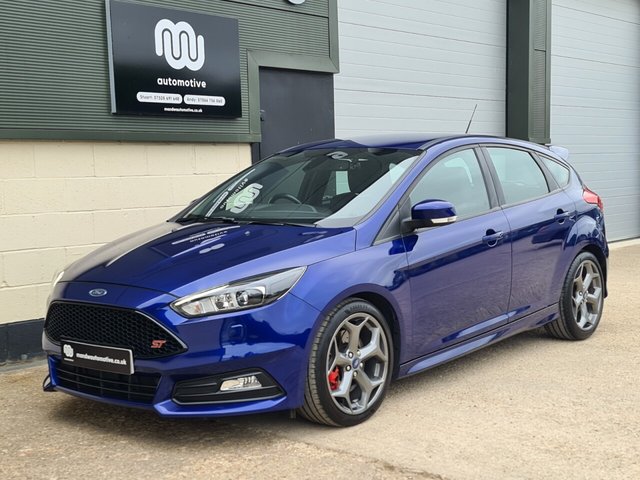 View our FORD FOCUS