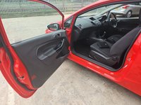 USED 2015 65 FORD FIESTA 1.2 STYLE 3d 81 BHP Full Main Dealer History
