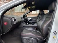 USED 2015 65 JAGUAR XF 2.2 D R-SPORT BLACK 4d 200 BHP 