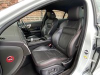 USED 2015 65 JAGUAR XF 2.2 D R-SPORT BLACK 4d 200 BHP 