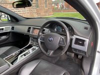 USED 2015 65 JAGUAR XF 2.2 D R-SPORT BLACK 4d 200 BHP 