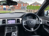 USED 2015 65 JAGUAR XF 2.2 D R-SPORT BLACK 4d 200 BHP 