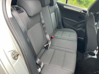 USED 2010 59 VOLKSWAGEN GOLF 1.6 S TDI 5d 89 BHP LOW &pound;35 TAX 70+MPG