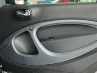 USED 2018 18 SMART FORTWO 0.9 EDITION BLUE T 2d 90 BHP COMPREHENSIVE SERVICE HISTORY - 5 SERVICES