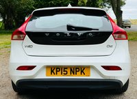USED 2015 15 VOLVO V40 1.6 D2 SE LUX NAV 5d 113 BHP 