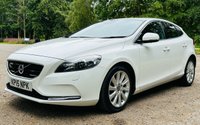USED 2015 15 VOLVO V40 1.6 D2 SE LUX NAV 5d 113 BHP 