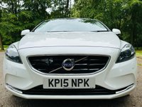 USED 2015 15 VOLVO V40 1.6 D2 SE LUX NAV 5d 113 BHP 