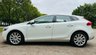 USED 2015 15 VOLVO V40 1.6 D2 SE LUX NAV 5d 113 BHP 
