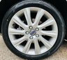 USED 2015 15 VOLVO V40 1.6 D2 SE LUX NAV 5d 113 BHP 