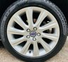 USED 2015 15 VOLVO V40 1.6 D2 SE LUX NAV 5d 113 BHP 