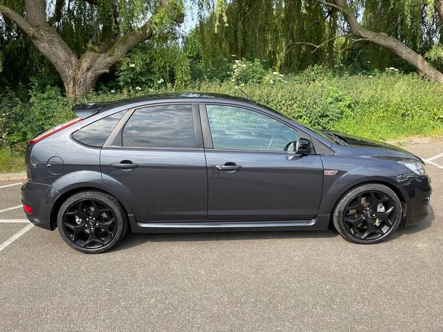 View our FORD FOCUS