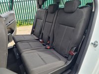 USED 2015 65 VAUXHALL ZAFIRA TOURER 1.4 SRI 5d 138 BHP MPV
