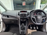 USED 2015 65 VAUXHALL ZAFIRA TOURER 1.4 SRI 5d 138 BHP MPV