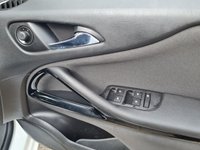 USED 2015 65 VAUXHALL ZAFIRA TOURER 1.4 SRI 5d 138 BHP MPV