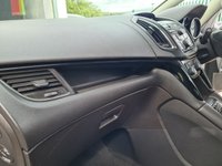 USED 2015 65 VAUXHALL ZAFIRA TOURER 1.4 SRI 5d 138 BHP MPV