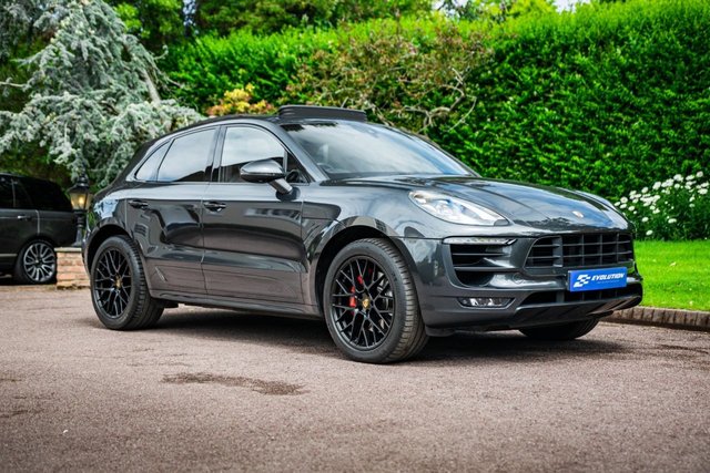 View our PORSCHE MACAN
