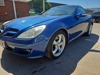 USED 2005 54 MERCEDES-BENZ SLK 3.5 SLK350 2d 269 BHP Convertible