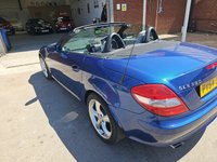 USED 2005 54 MERCEDES-BENZ SLK 3.5 SLK350 2d 269 BHP Convertible