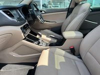 USED 2016 16 HYUNDAI TUCSON 2.0 CRDI PREMIUM SE 5d 134 BHP PANORAMIC SUNROOF