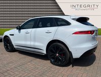 USED 2016 16 JAGUAR F-PACE 3.0 V6 S AWD 5d 296 BHP &pound;4500 IN FACTOYR OPTIONS - PANORAMIC SUNROOF - 22" ALLOY WHEELS - BLACK PACK