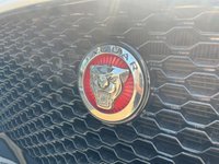 USED 2016 16 JAGUAR F-PACE 3.0 V6 S AWD 5d 296 BHP &pound;4500 IN FACTOYR OPTIONS - PANORAMIC SUNROOF - 22" ALLOY WHEELS - BLACK PACK