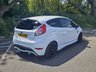 USED 2015 Y FORD FIESTA 1.6 ST-3 3d 180 BHP RE TRIMMED STEERING WHEEL