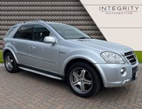 USED 2009 59 MERCEDES-BENZ M-CLASS 6.2 ML63 AMG 4MATIC 5d 503 BHP POWER ROOF - NAPPA VENTILATED FRONT SEATS - HEATED REAR SEATS