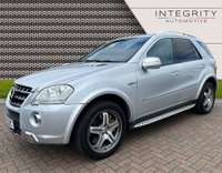 USED 2009 59 MERCEDES-BENZ M-CLASS 6.2 ML63 AMG 4MATIC 5d 503 BHP POWER ROOF - NAPPA VENTILATED FRONT SEATS - HEATED REAR SEATS