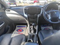 USED 2020 20 MITSUBISHI L200 2.3 DI-D BARBARIAN DCB 148 BHP ONLY 1 OWNER FROM NEW+NEW MODEL+EURO 6 AND ULEZ COMPLIANT+NO VAT+LOW MILEAGE+SERVICE HISTORY+NO VAT+FULL LEATHER INTERIOR+SIDE STEPS+REAR PARK ASSIST CAMERA+REAR LOAD LINER+TOW BAR+AIR CONDITIONING+ALLOY WHEELS+THIS TRUCK IS READY TO DRIVE AWAY TODAY+NO VAT+FINANCE AND EXTENDED WARRANTY AVAILABLE ON THIS USED VEHICLE!!!!!!!!