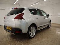 USED 2017 66 PEUGEOT 3008 1.6 BLUE HDI S/S ALLURE 5d 120 BHP LOW MILES GREAT SERVICE HISTORY AND SPECIFICATION