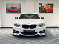 USED 2017 17 BMW 2 SERIES 2.0 220I M SPORT 2d 181 BHP SUNROOF / H&K / GENUINE CARBON