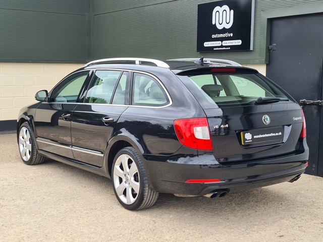 View our SKODA SUPERB