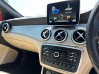 USED 2016 16 MERCEDES-BENZ GLA-CLASS 2.1 GLA 200 D 4MATIC SPORT EXECUTIVE 5d 134 BHP Pan Roof+Stunning Interior+Auto